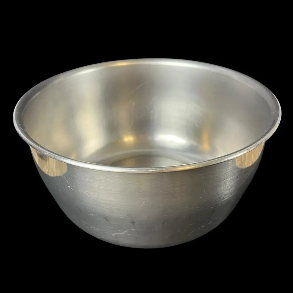Vintage Nicro 9” Stainless 3qt Mixing Bowl M92 Rolled Lip Chicago USA Heavy Duty